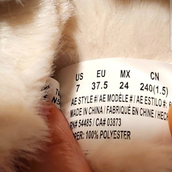 The Grinch Slippers - Picture 12 of 12